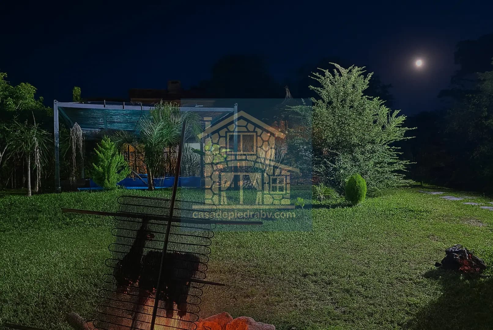 Pincho y Luna de Fuego